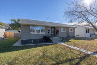 Photo 1: 862 Lindsay Street in Winnipeg: River Heights South Residential for sale (1D)  : MLS®# 202225256
