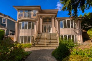 Photo 2: 4291 PERCIVAL Avenue in Burnaby: Deer Lake Place House for sale (Burnaby South)  : MLS®# R2816677