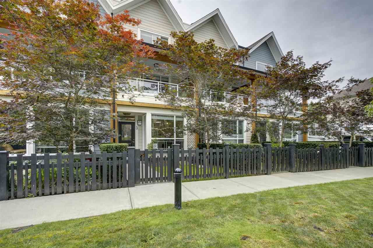 Main Photo: 3 23230 BILLY BROWN Road in Langley: Fort Langley Townhouse for sale : MLS®# R2396455