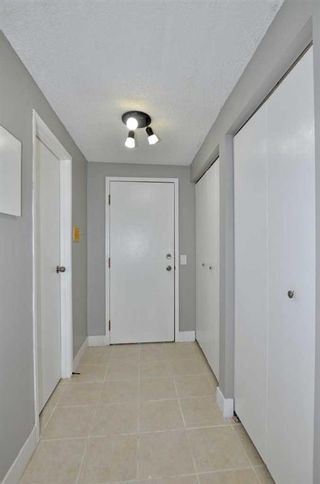 Photo 2: 306 280 Banister Drive: Okotoks Apartment for sale : MLS®# A2123221