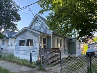 Photo 2: 625 MAGNUS Avenue in Winnipeg: North End Residential for sale (4A)  : MLS®# 202302323