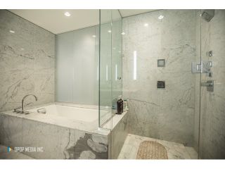 Photo 11: # 3903 1011 W CORDOVA ST in Vancouver: Coal Harbour Condo for sale (Vancouver West)  : MLS®# V1097902