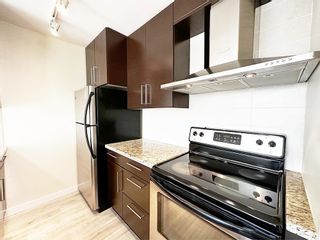 Photo 3: 703 689 ABBOTT Street in Vancouver: Downtown VW Condo for sale in "ESPANA" (Vancouver West)  : MLS®# R2827823