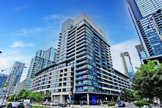 Photo 1: 645 8 Telegram Mews in Toronto: Waterfront Communities C1 Condo for lease (Toronto C01)  : MLS®# C7208498