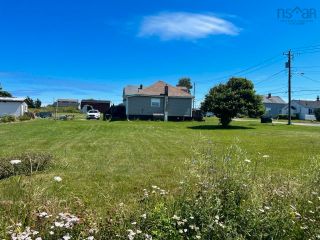 Photo 1: Beech Street in New Waterford: 204-New Waterford Vacant Land for sale (Cape Breton)  : MLS®# 202316084