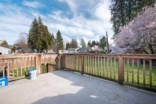 Photo 7: 14838 90 Avenue in Surrey: Bear Creek Green Timbers House for sale : MLS®# R2361592