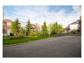 Photo 16: 109 3521 15 ST SW in Calgary: Altadore Townhouse for sale : MLS®# C3494136