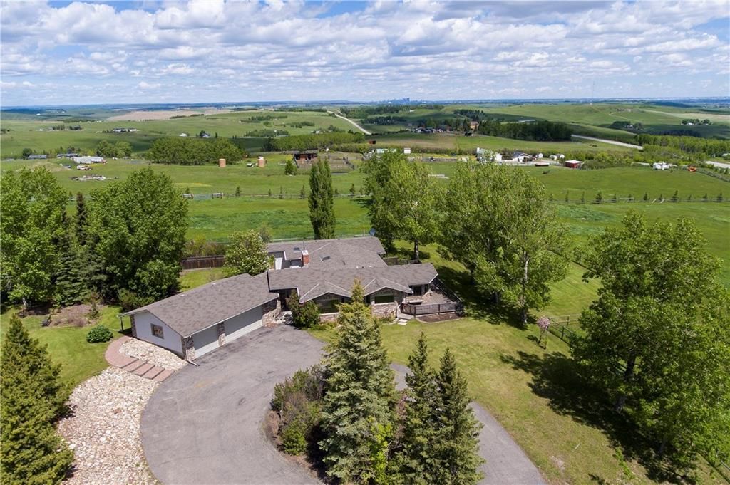 Main Photo: 274103 112 Street W: Rural Foothills County Detached for sale : MLS®# C4301345