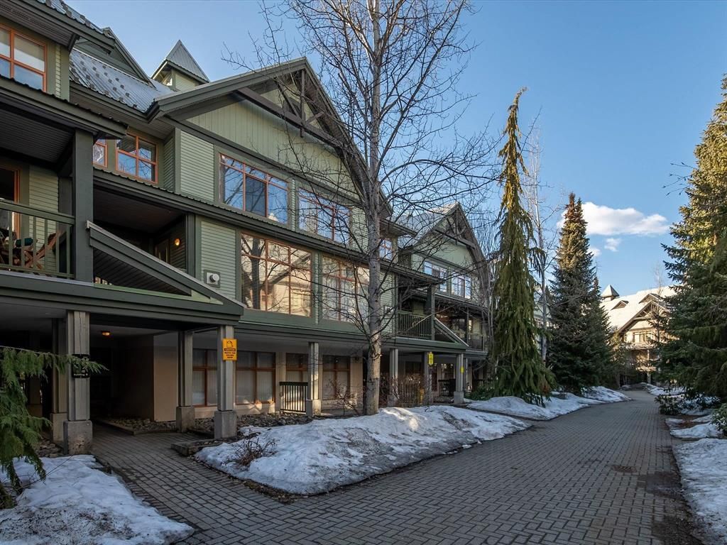 Main Photo: 60 4355 NORTHLANDS Boulevard in : Whistler Village Townhouse for sale (Whistler)  : MLS®# R2762327