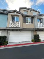 Main Photo: Townhouse for rent : 3 bedrooms : 3042 Beachwood Bluff Way in San Diego