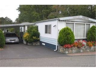Photo 1: 22 1215 Craigflower Rd in VICTORIA: VR Glentana Manufactured Home for sale (View Royal)  : MLS®# 348195