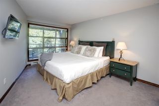 Photo 4: 422 4800 SPEARHEAD Drive in Whistler: Benchlands Condo for sale in "ASPENS" : MLS®# R2556566