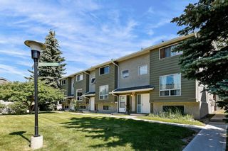 Photo 2: 150 6915 Ranchview Drive NW in Calgary: Ranchlands Row/Townhouse for sale : MLS®# A1239166