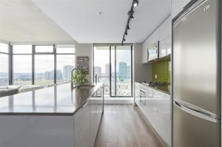 Photo 4: 1504 108 W CORDOVA Street in Vancouver: Downtown VW Condo for sale in "WOODWARDS" (Vancouver West)  : MLS®# R2364085