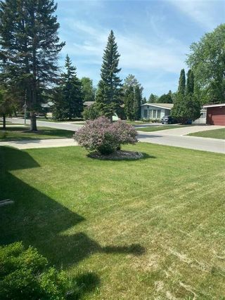 Photo 34: 50 Thatcher Drive in Winnipeg: University Heights Residential for sale (1K)  : MLS®# 202207443