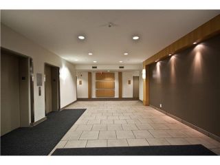 Photo 4: 119 33539 HOLLAND Avenue in Abbotsford: Central Abbotsford Condo for sale in "THE CROSSING" : MLS®# F1430875