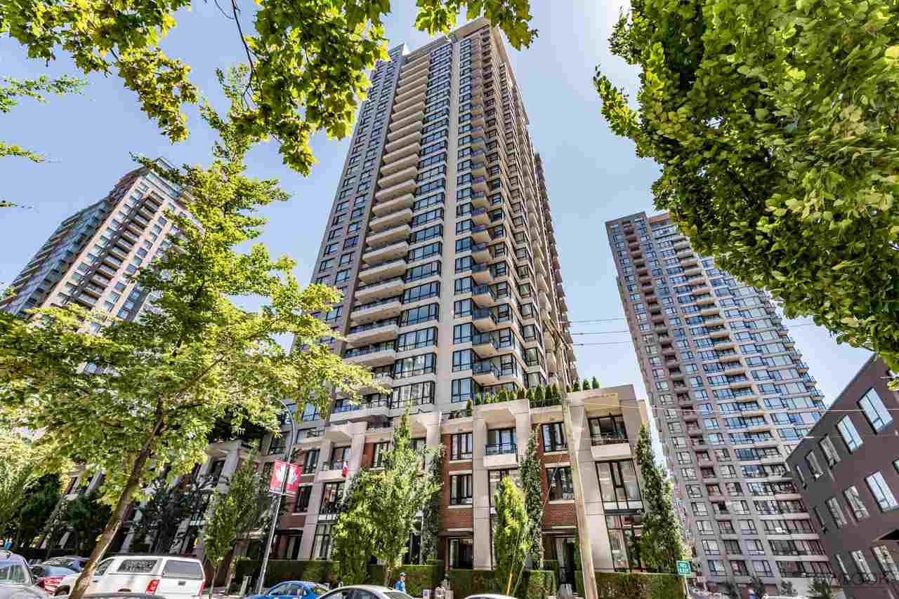 Main Photo: 2308 928 HOMER Street in Vancouver: Yaletown Condo for sale in "YALETOWN PARK" (Vancouver West)  : MLS®# R2181999
