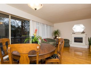 Photo 9: 911 555 W 28TH Street in North Vancouver: Upper Lonsdale Condo for sale in "CEDAR BROOKE VILLAGE" : MLS®# R2027545