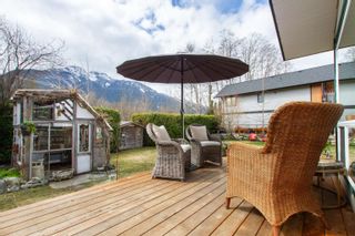 Photo 24: 41271 MEADOW Avenue in Squamish: Brackendale House for sale : MLS®# R2773100