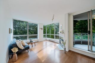 Photo 1: 303 9603 MANCHESTER Drive in Burnaby: Cariboo Condo for sale (Burnaby North)  : MLS®# R2799580