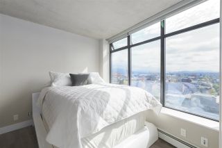 Photo 10: 1504 108 W CORDOVA Street in Vancouver: Downtown VW Condo for sale in "WOODWARDS" (Vancouver West)  : MLS®# R2364085