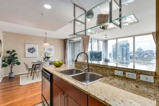 Photo 12: 2205 583 BEACH Crescent in Vancouver: Yaletown Condo for sale (Vancouver West)  : MLS®# R2762990