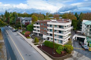 Photo 2: 310 2684 MCCALLUM Road in Abbotsford: Central Abbotsford Condo for sale in "Ridgview Place" : MLS®# R2735484