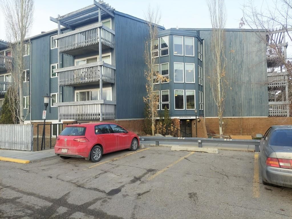 Main Photo: 329 820 89 Avenue SW in Calgary: Haysboro Apartment for sale : MLS®# A2037969