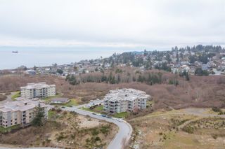 Photo 3: 201 3234 Holgate Lane in Colwood: Co Lagoon Condo for sale : MLS®# 896746