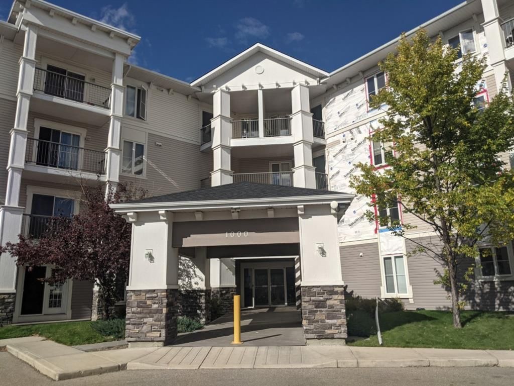 Main Photo: 1201 333 Taravista Drive NE in Calgary: Taradale Apartment for sale : MLS®# A1150853