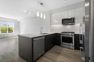 Photo 6: 3210 95 Burma Star Road SW in Calgary: Currie Barracks Apartment for sale : MLS®# A2073159