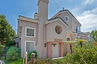 Photo 2: CARMEL VALLEY Townhouse for sale : 3 bedrooms : 12940 Carmel Creek Rd #76 in San Diego