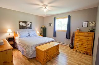 Photo 16: 107 Stanley Drive: Sackville House for sale : MLS®# M106742