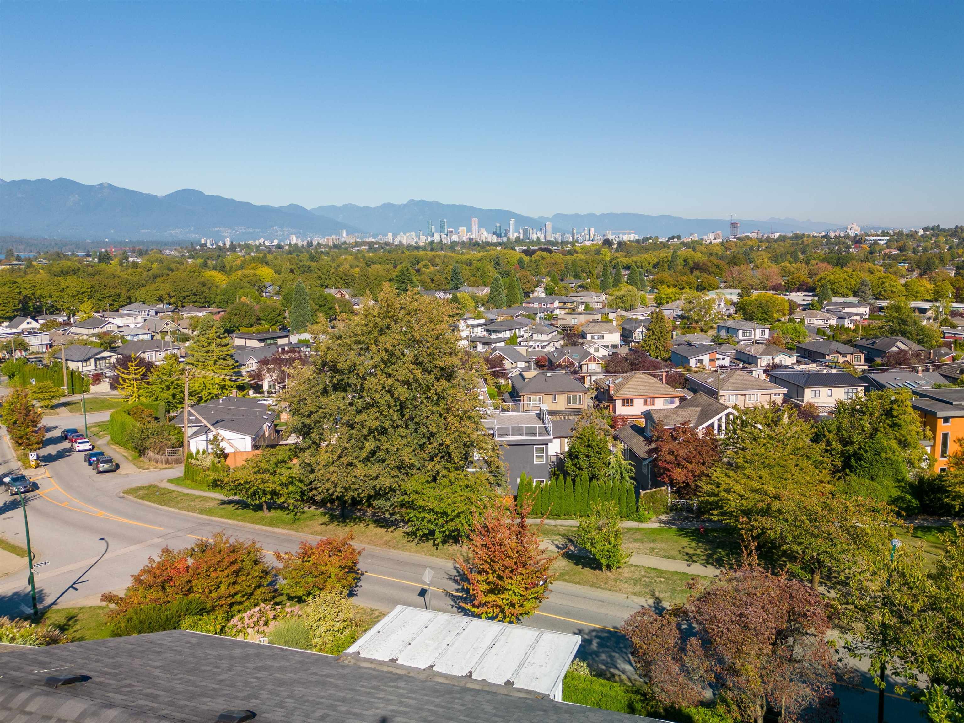 Main Photo: 3399 QUESNEL Drive in Vancouver: Dunbar House for sale (Vancouver West)  : MLS®# R2816631