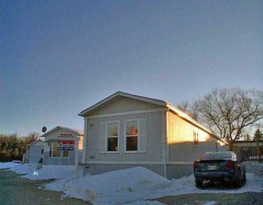 Main Photo: 480 AUGIER in WINNIPEG: Westwood / Crestview Residential for sale (West Winnipeg)  : MLS®# 2801636