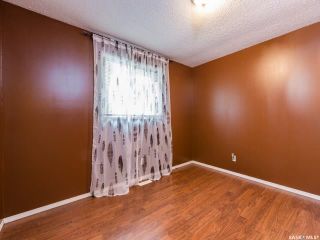 Photo 8: 1627 Vickies Avenue in Saskatoon: Forest Grove Residential for sale : MLS®# SK788003