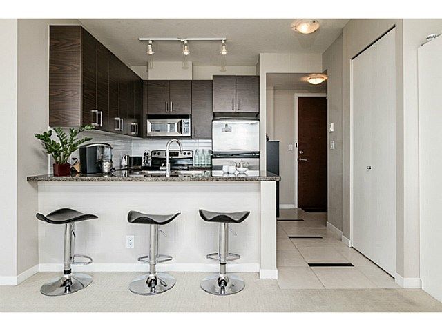 Photo 3: Photos: 1104 2345 MADISON Avenue in Burnaby: Brentwood Park Condo for sale in "OMA TOWER 1" (Burnaby North)  : MLS®# V1141068