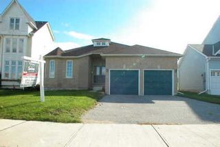 Photo 1: 41 Royal Amber Crest in MOUNT ALBERT: House (Bungalow) for sale : MLS®# N1003527