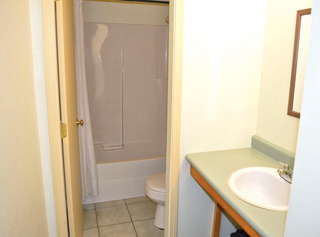 Photo 21: 14 room Motel for sale Vancouver island BC: Commercial for sale : MLS®# 878868