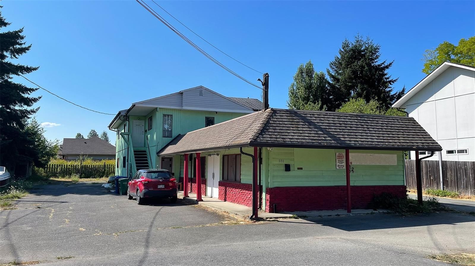 Main Photo: 880 Hecate St in Nanaimo: Na Old City Mixed Use for sale : MLS®# 883768