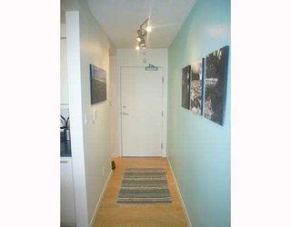 Photo 2: 902 1008 CAMBIE Street in Vancouver: Downtown VW Condo for sale in "WATERWORKS" (Vancouver West)  : MLS®# V789202