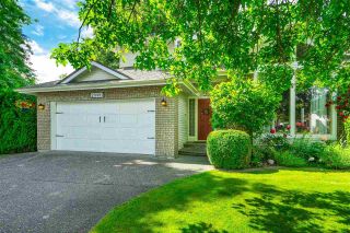 Photo 2: 20481 97A Avenue in Langley: Walnut Grove House for sale in "Derby Hills" : MLS®# R2592504