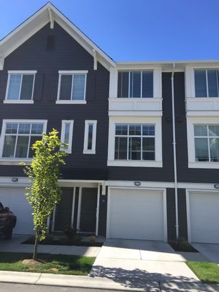 Photo 1: # 40 18681 68th Avenue in Surrey: Cloverdale BC Townhouse for sale (Cloverdale)  : MLS®# F1445869