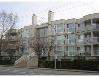 Photo 1: 304 7700 GILBERT Road in Richmond: Brighouse South Condo for sale : MLS®# V703819