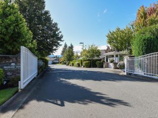 Photo 24: 110 2077 St Andrews Way in COURTENAY: CV Courtenay East Row/Townhouse for sale (Comox Valley)  : MLS®# 825107