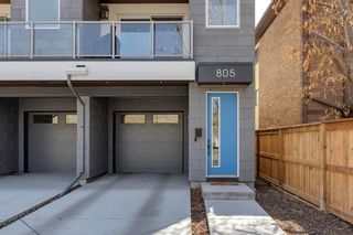 Photo 2: 805 4 Avenue NW in Calgary: Sunnyside Row/Townhouse for sale : MLS®# A2034614