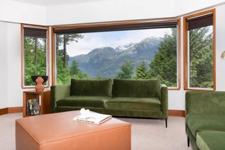Photo 4: 40182 BILL'S Place in Squamish: Garibaldi Highlands House for sale : MLS®# R2700852