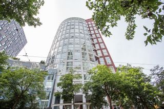 Photo 1: 809 933 SEYMOUR Street in Vancouver: Downtown VW Condo for sale in "The Spot" (Vancouver West)  : MLS®# R2594727