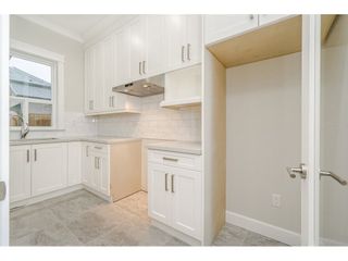 Photo 11: 552 MARLOW Street in Coquitlam: Central Coquitlam House for sale : MLS®# R2215514