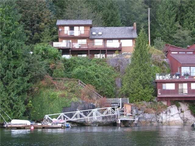 Main Photo: 5241 Indian River Drive in North Vancouver: Woodlands-Sunshine-Cascade House for sale : MLS®# V876991